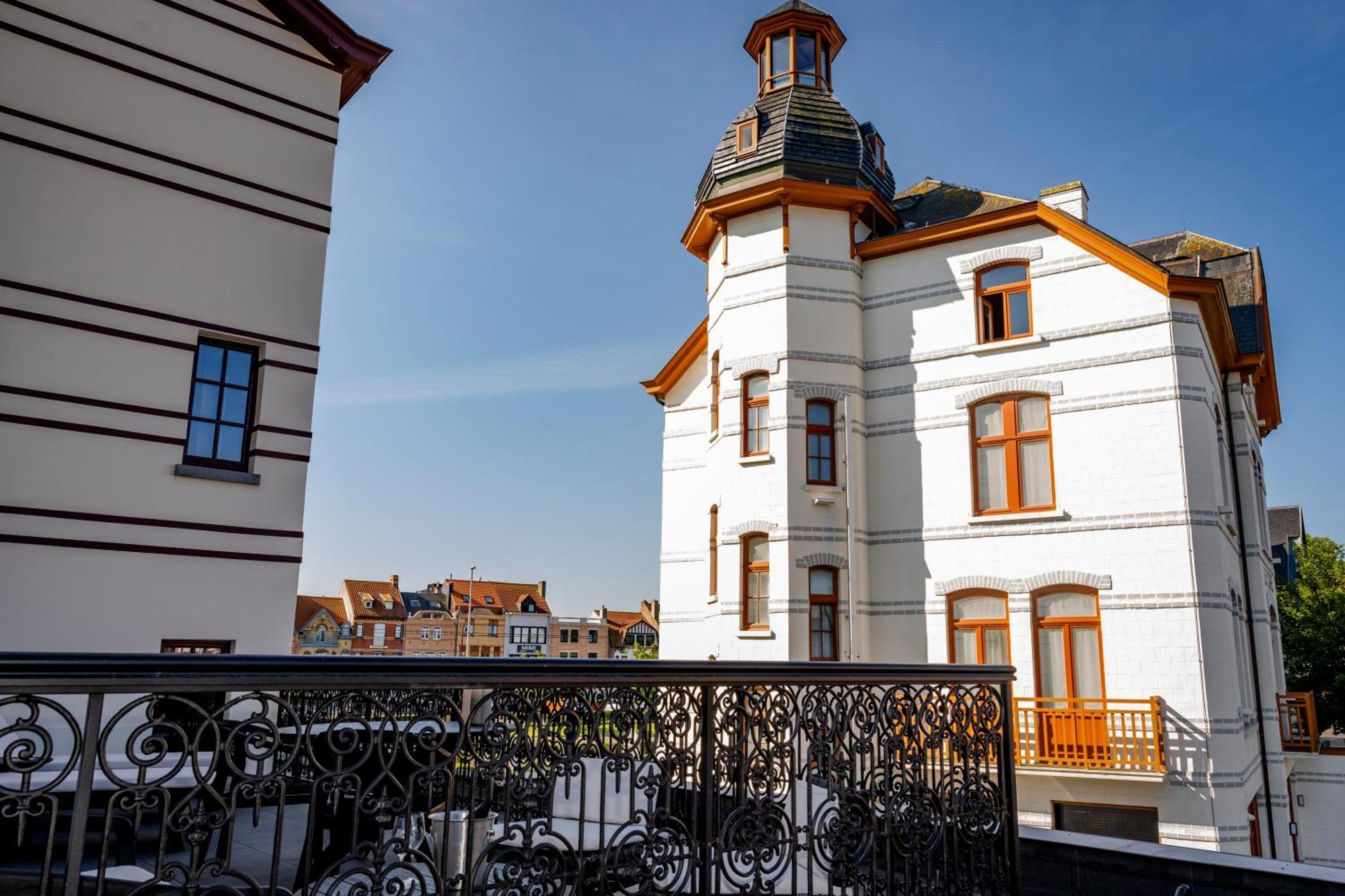 Hotel Des Brasseurs Де Хаан Екстериор снимка